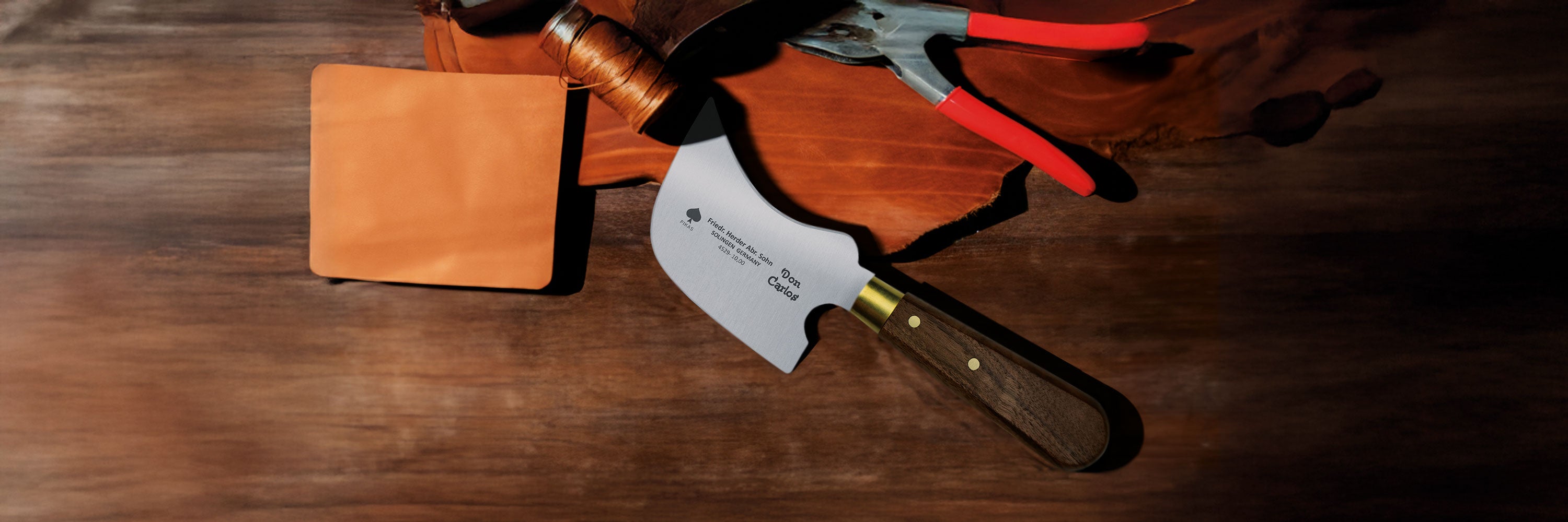 Don Carlos Viertelmondmesser Walnuss – 10 cm Carbonstahl C75 Klinge & ergonomischer Walnussholzgriff, Solinger Arbeitsmesser