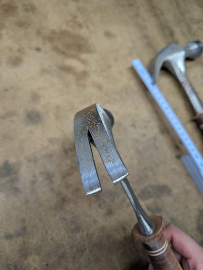 Fundstück: 2x Hammer massiv, über 1kg