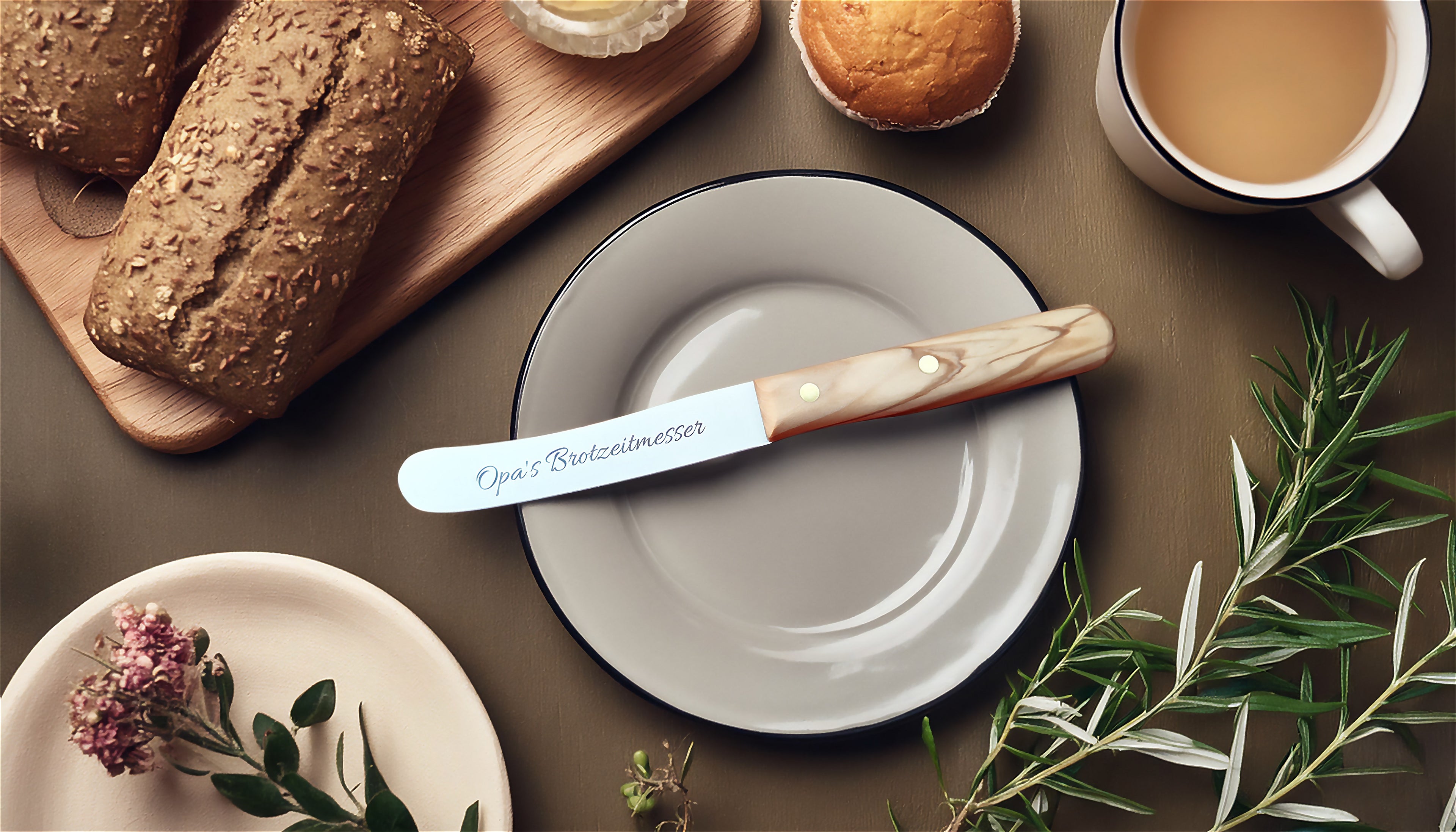 Solinger Messer – Buckelsmesser, Brötchenmesser, Frühstücksmesser mit Wellenklinge, handgefertigt in Solingen, ideal für Brot und Gebäck.